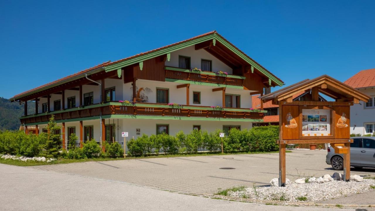 Aparthotel Chiemgaufuchs - Chiemgaukarte Neu Ab Mai 2025! Inzell Exteriér fotografie